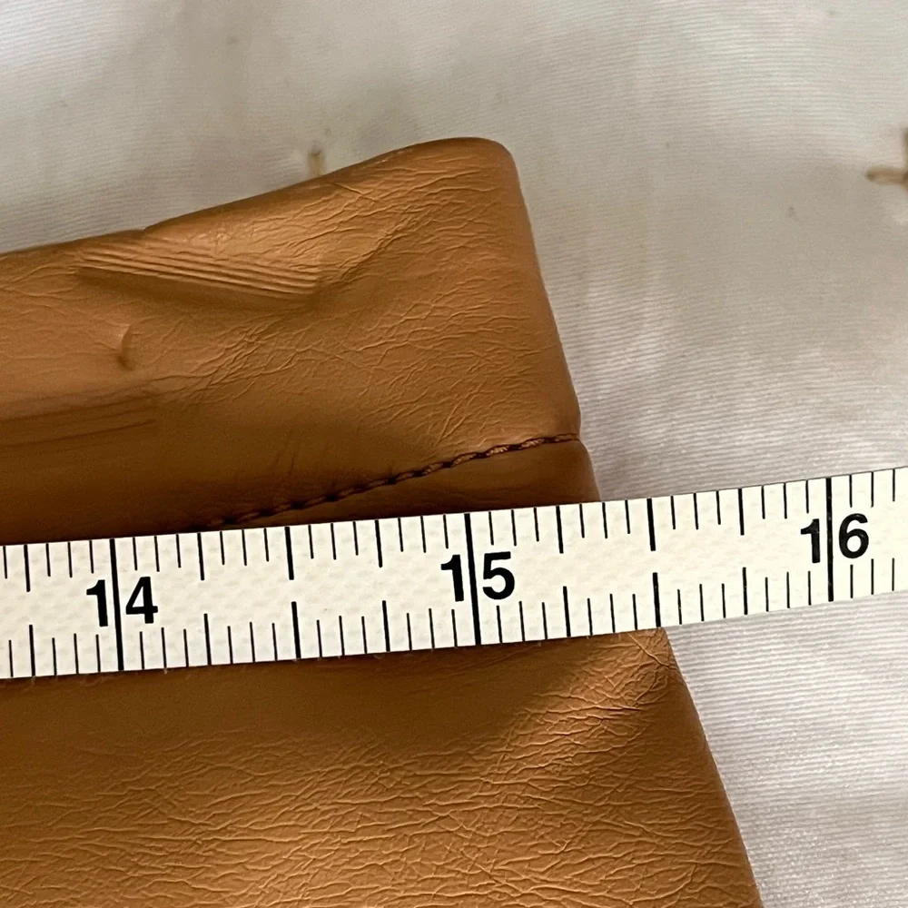 Faux Leather Mini Skirt Forever 21 Ladies Size Medium Caramel Color Back Zip EU